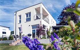 Bauhaus 200 Aussenansicht