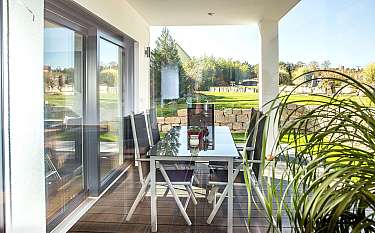 Bungalow 200 Moderner Gartentisch mit Stühlen