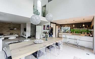 Klassisch 156 Moderner Ess- und Küchenbereich