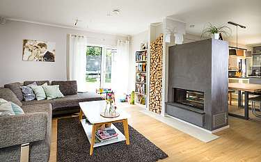 Modern 168 Modernes Wohnzimmer mit Kamin