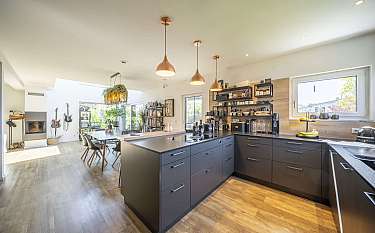 Modern 180 Moderne offene Küche