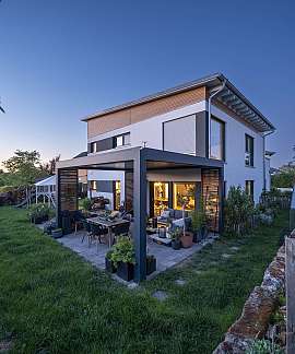 Modern 180 Aussenansicht