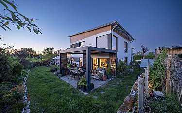 Modern 180 Aussenansicht