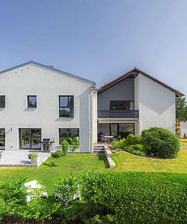 Modern 194 Aussenansicht