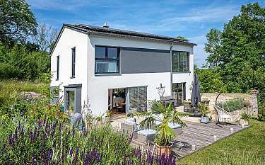 Modern 228 Aussenansicht