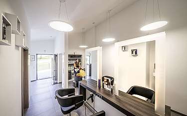 Modern 240 Moderner Friseursalon Innenraum