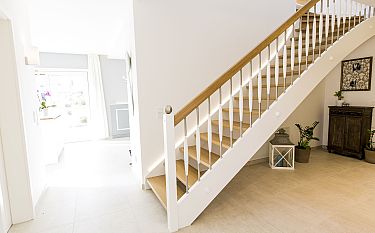 Moderner Treppenaufgang